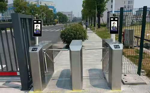 人脸识别在门禁考勤系统中的应用